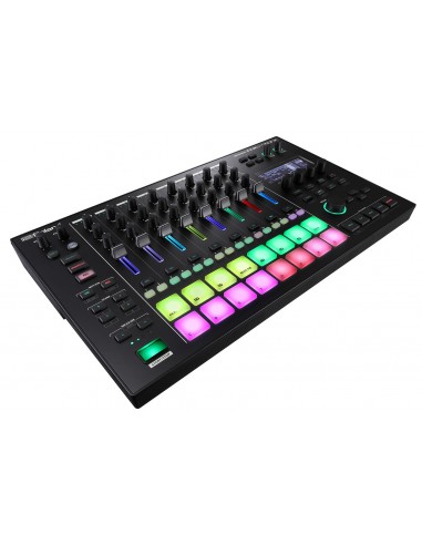 ROLAND MC-707 Groovebox