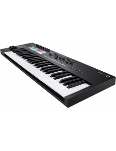 NOVATION LaunchKey 49 MK3 face 2