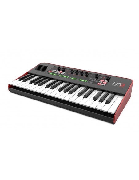 IK MULTIMEDIA UNO SYNTH PRO