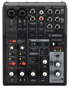 YAMAHA AG06 MK2 BK 2