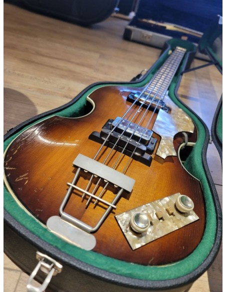 HOFNER VINTAGE VIOLIN DE 1964 HOFNER VINTAGE VIOLIN DE 1964