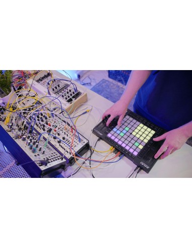 AKAI APC64