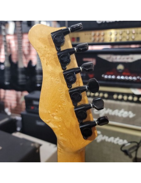 VALLEY ART - CUSTOM PRO SSS USA CHERRY SUNBURST